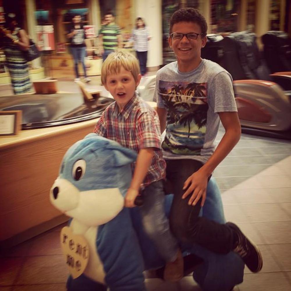 Meet your Posher, Anthony